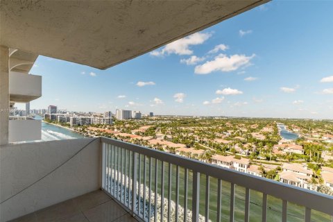 Condominio en venta en Hollywood, Florida, 2 dormitorios, 113.43 m2 № 1868052 - foto 19