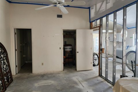 Condo in Englewood, Florida, 2 bedrooms  № 1616046 - photo 14