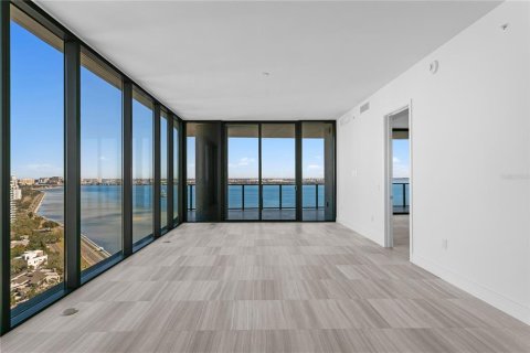 Copropriété à vendre à Tampa, Floride: 3 chambres, 261.52 m2 № 2128319 - photo 17