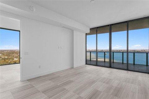 Copropriété à vendre à Tampa, Floride: 3 chambres, 261.52 m2 № 2128319 - photo 19