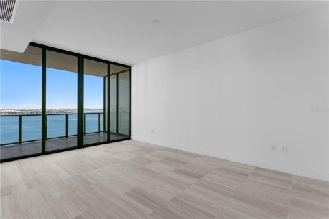 Copropriété à vendre à Tampa, Floride: 3 chambres, 261.52 m2 № 2128319 - photo 20