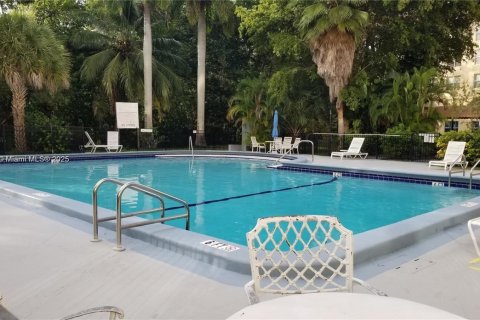 Copropriété à vendre à Miami, Floride: 3 chambres, 153.47 m2 № 1859094 - photo 10
