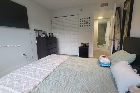 Copropriété à vendre à Miami, Floride: 3 chambres, 153.47 m2 № 1859094 - photo 21