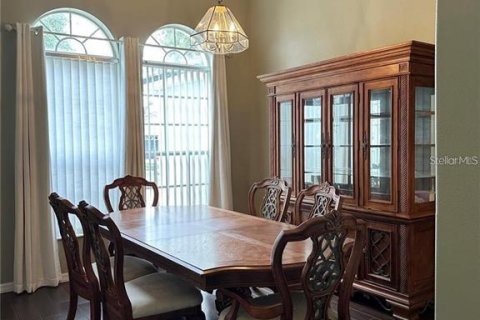Casa en venta en Clermont, Florida, 5 dormitorios, 214.51 m2 № 2107397 - foto 5