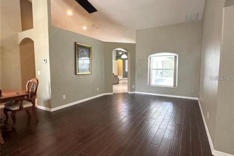 Casa en venta en Clermont, Florida, 5 dormitorios, 214.51 m2 № 2107397 - foto 9