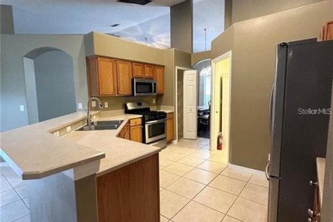 Casa en venta en Clermont, Florida, 5 dormitorios, 214.51 m2 № 2107397 - foto 4