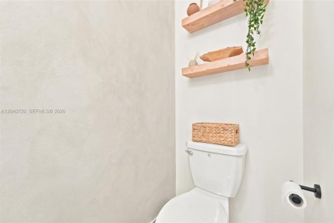 Townhouse in Homestead, Florida 3 bedrooms, 153.38 sq.m. № 2087971 - photo 11
