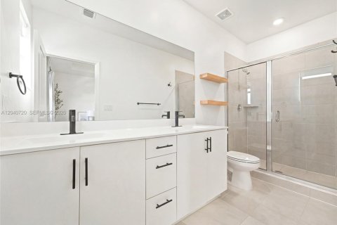 Townhouse in Homestead, Florida 3 bedrooms, 153.38 sq.m. № 2087971 - photo 30