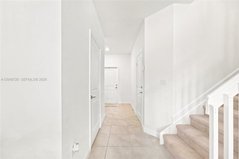 Townhouse in Homestead, Florida 3 bedrooms, 153.38 sq.m. № 2087971 - photo 9