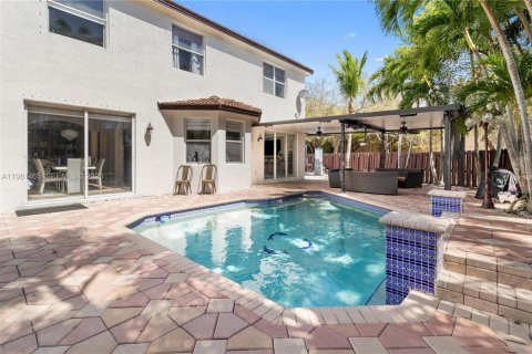 Купить виллу или дом в Хомстед, Флорида 5 спален, 232.35м2, № 2043501 - фото 25