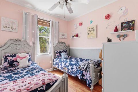 Купить виллу или дом в Хомстед, Флорида 5 спален, 232.35м2, № 2043501 - фото 23