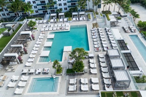 Condominio en alquiler en Miami Beach, Florida, 2 dormitorios, 137.5 m2 № 1487326 - foto 23
