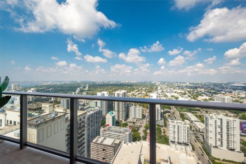 Copropriété à louer à Miami, Floride: 2 chambres, 97.45 m2 № 2076040 - photo 15