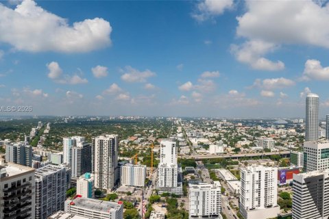 Copropriété à louer à Miami, Floride: 2 chambres, 97.45 m2 № 2076040 - photo 10