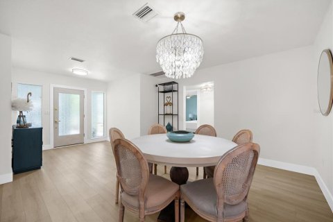 Casa en venta en Clearwater, Florida, 3 dormitorios, 164.62 m2 № 2217969 - foto 26