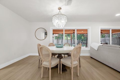 Casa en venta en Clearwater, Florida, 3 dormitorios, 164.62 m2 № 2217969 - foto 25