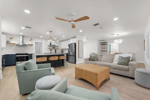 Casa en venta en Clearwater, Florida, 3 dormitorios, 164.62 m2 № 2217969 - foto 30