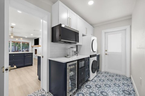 Casa en venta en Clearwater, Florida, 3 dormitorios, 164.62 m2 № 2217969 - foto 10