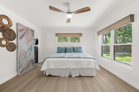 Casa en venta en Clearwater, Florida, 3 dormitorios, 164.62 m2 № 2217969 - foto 13