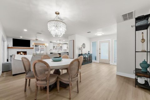 Casa en venta en Clearwater, Florida, 3 dormitorios, 164.62 m2 № 2217969 - foto 19
