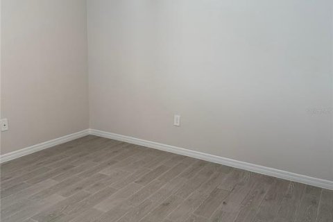 Купить виллу или дом в Нокомис, Флорида 7 комнат, 162.3м2, № 1540440 - фото 12