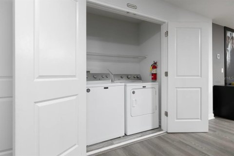Villa ou maison à vendre à Davenport, Floride: 8 chambres, 363.15 m2 № 2308912 - photo 29