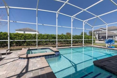 Villa ou maison à vendre à Davenport, Floride: 8 chambres, 363.15 m2 № 2308912 - photo 2