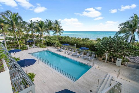 Condominio en venta en Miami Beach, Florida, 3 dormitorios, 198.16 m2 № 1861083 - foto 27