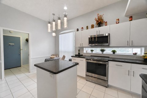 Casa en venta en Port St. Lucie, Florida, 2 dormitorios, 187.11 m2 № 2363552 - foto 23