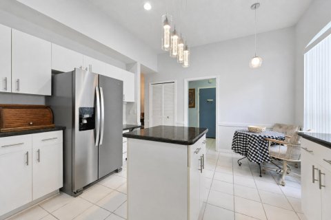 Casa en venta en Port St. Lucie, Florida, 2 dormitorios, 187.11 m2 № 2363552 - foto 25
