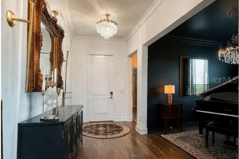 Купить виллу или дом в Ленд-о-Лейкс, Флорида 8 комнат, 337.14м2, № 2093295 - фото 2