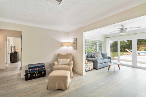 Casa en venta en Sarasota, Florida, 2 dormitorios, 120.4 m2 № 1875978 - foto 15
