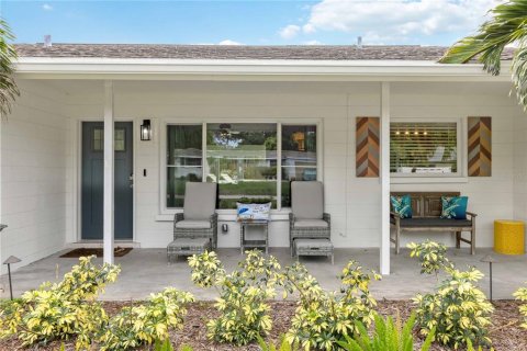 Casa en venta en Sarasota, Florida, 2 dormitorios, 120.4 m2 № 1875978 - foto 3