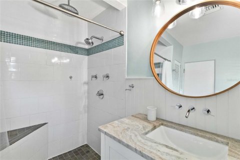 Casa en venta en Sarasota, Florida, 2 dormitorios, 120.4 m2 № 1875978 - foto 24