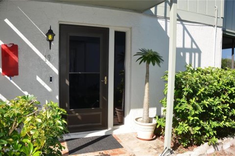 Copropriété à vendre à Clearwater, Floride: 2 chambres, 82.96 m2 № 2167526 - photo 2