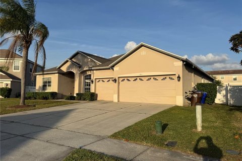 Casa en venta en Kissimmee, Florida, 4 dormitorios, 257.34 m2 № 1603213 - foto 2