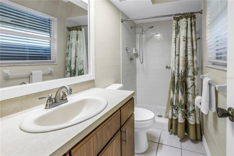 House in Seminole, Florida 3 bedrooms, 107.21 sq.m. № 1790068 - photo 17
