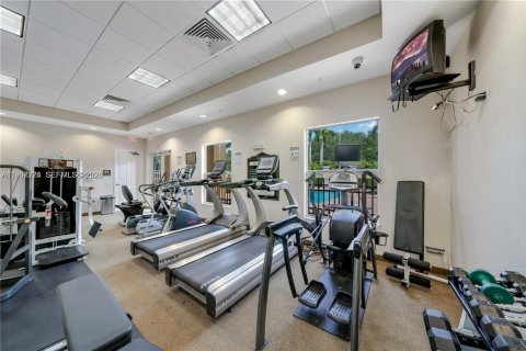 Condo in Miami, Florida, 2 bedrooms  № 2068113 - photo 24