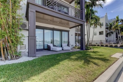 Adosado en venta en Clearwater, Florida, 3 dormitorios, 236.99 m2 № 2351690 - foto 26
