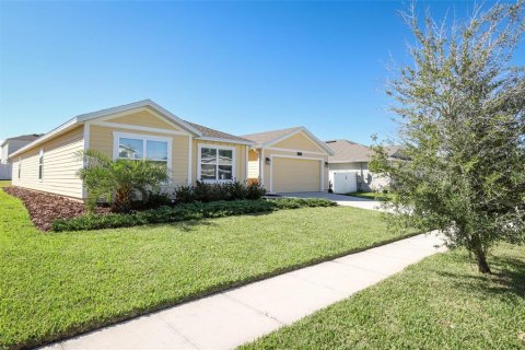 Villa ou maison à Mount Dora, Floride 5 chambres, 241.45 m2 № 2405567