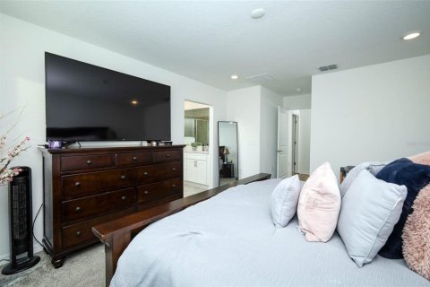 Villa ou maison à vendre à Mount Dora, Floride: 5 chambres, 241.45 m2 № 2405567 - photo 18