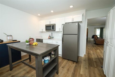 Villa ou maison à vendre à Mount Dora, Floride: 5 chambres, 241.45 m2 № 2405567 - photo 30