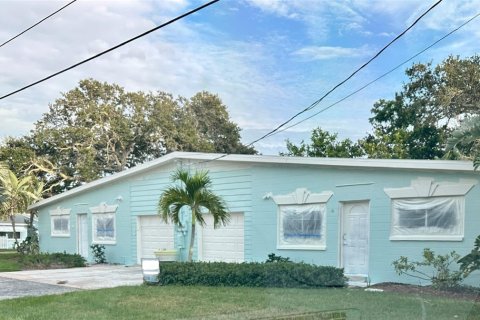 Apartamento en alquiler en Indian Rocks Beach, Florida, 2 dormitorios, 67.73 m2 № 1911895 - foto 1
