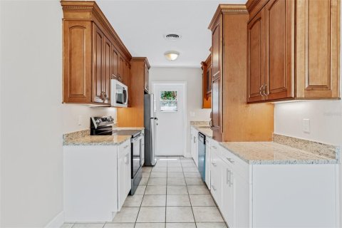 Apartamento en alquiler en Indian Rocks Beach, Florida, 2 dormitorios, 67.73 m2 № 1911895 - foto 5