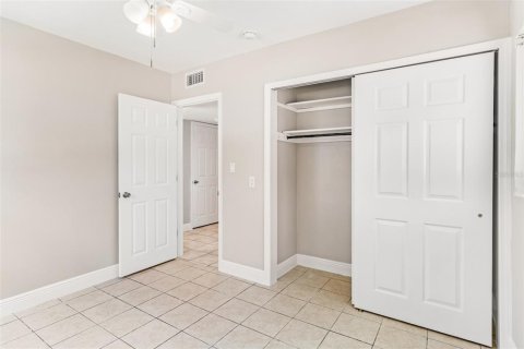 Apartamento en alquiler en Indian Rocks Beach, Florida, 2 dormitorios, 67.73 m2 № 1911895 - foto 13