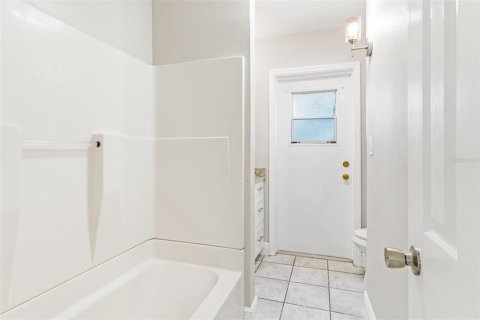 Apartamento en alquiler en Indian Rocks Beach, Florida, 2 dormitorios, 67.73 m2 № 1911895 - foto 16