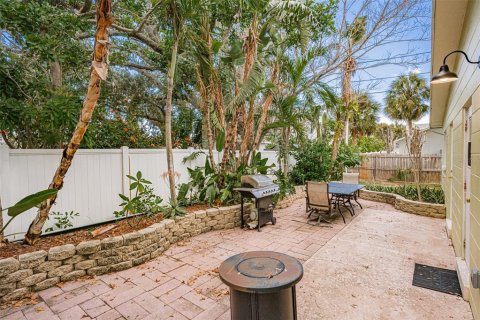 Apartamento en alquiler en Indian Rocks Beach, Florida, 2 dormitorios, 67.73 m2 № 1911895 - foto 24