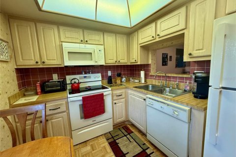 Купить кондоминиум в Клируотер, Флорида 5 комнат, 87.79м2, № 1844382 - фото 4