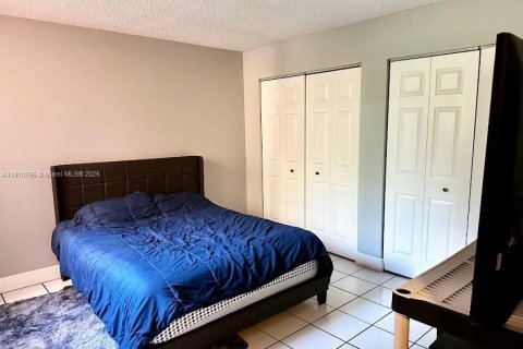 Купить кондоминиум в Майами, Флорида 2 спальни, 87.89м2, № 1967474 - фото 7