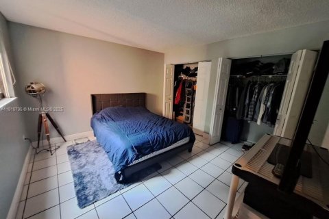 Купить кондоминиум в Майами, Флорида 2 спальни, 87.89м2, № 1967474 - фото 11